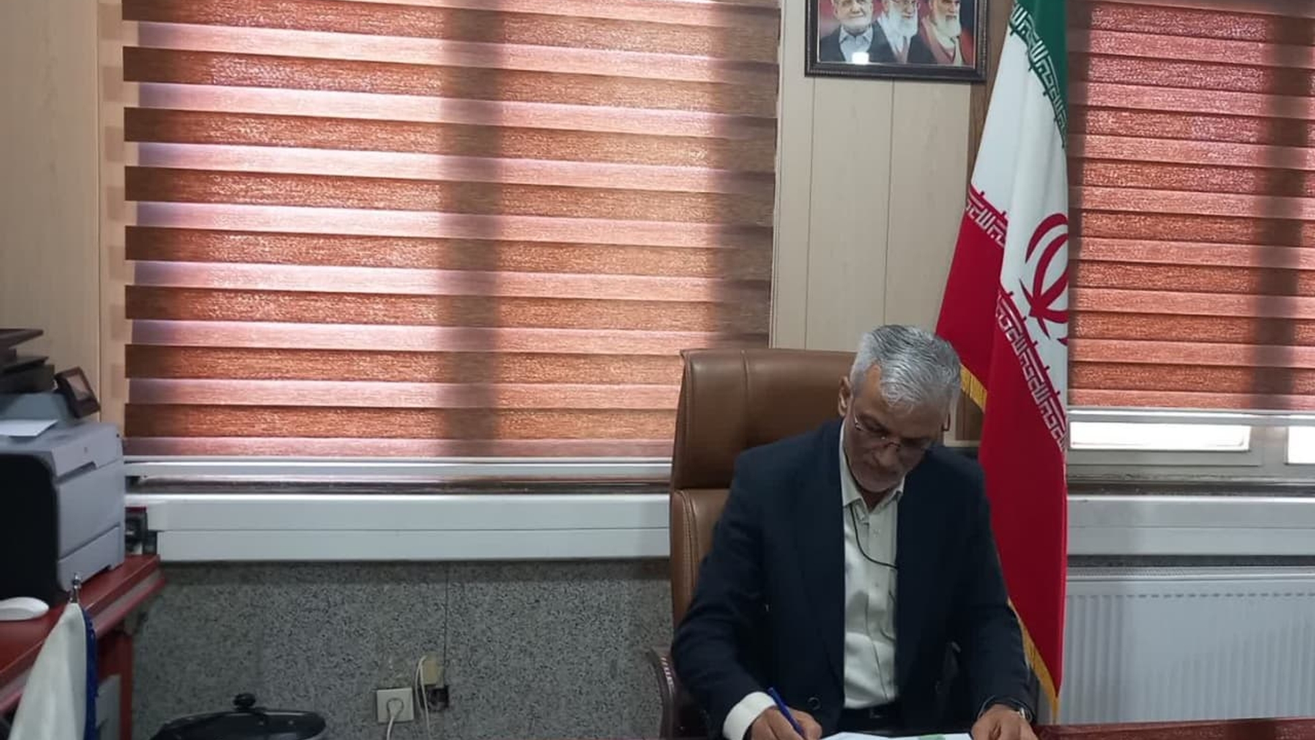 سرپرست فرمانداری شهرستان زرندیه در پیامی درگذشت مادر بزرگوار شهید والامقام ناصر میرزایی را تسلیت گفت.
