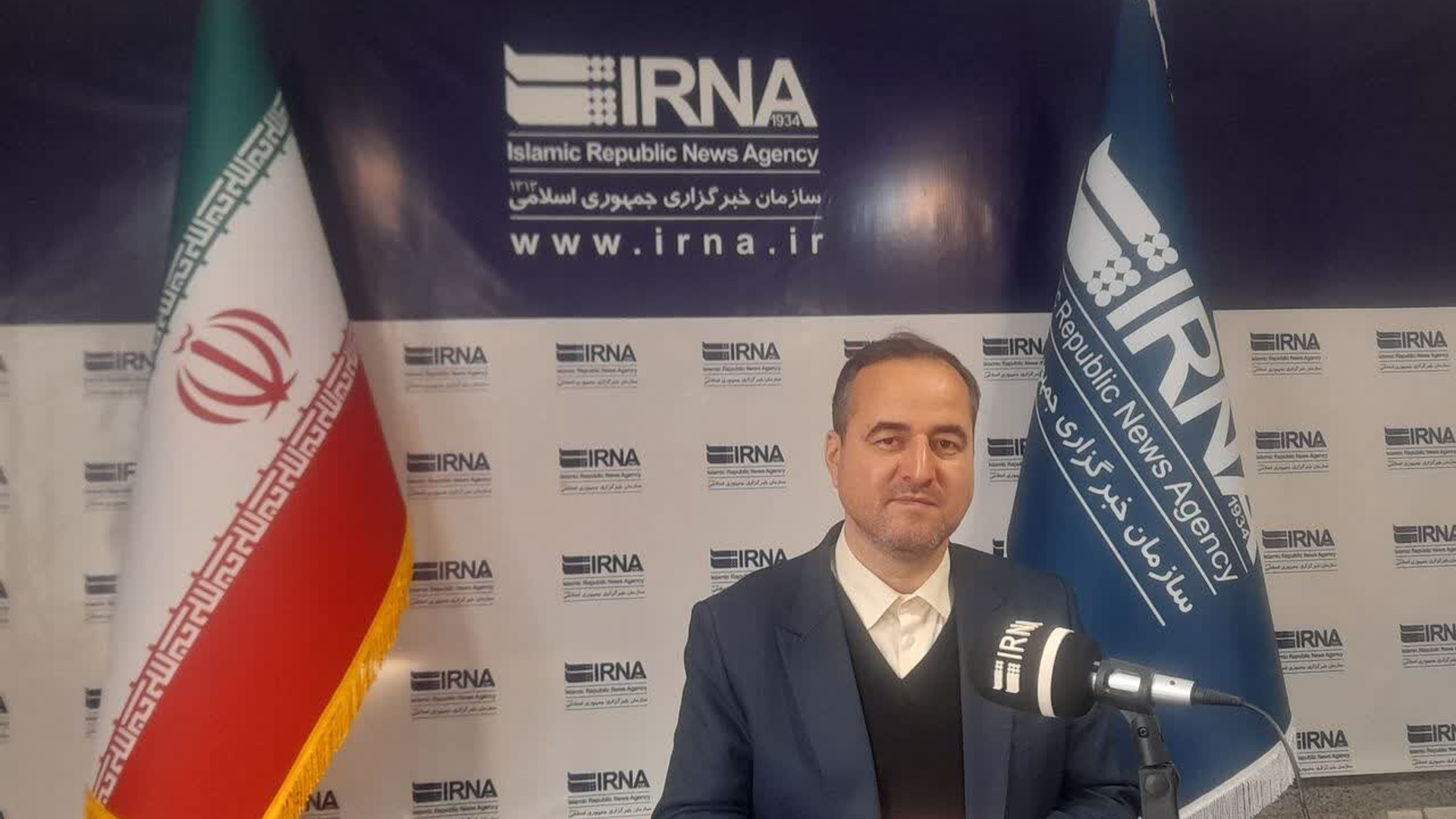 فرماندار اراک  ده تیم مجزا و ویژه جهت تخریب ساخت و سازهای غیرمجاز