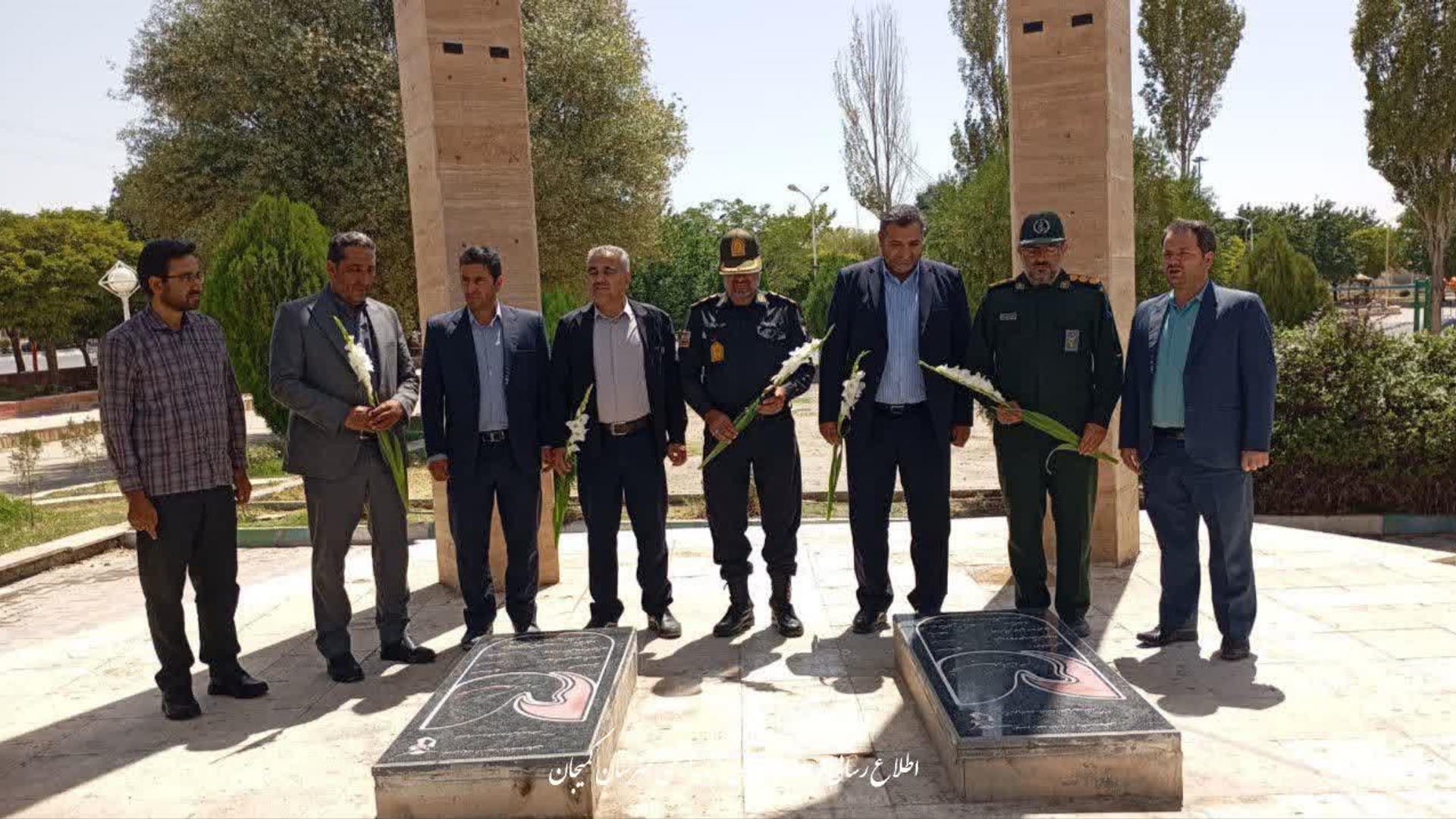 🔻 ادای احترام فرماندار شهرستان کمیجان به مقام شامخ شهدا