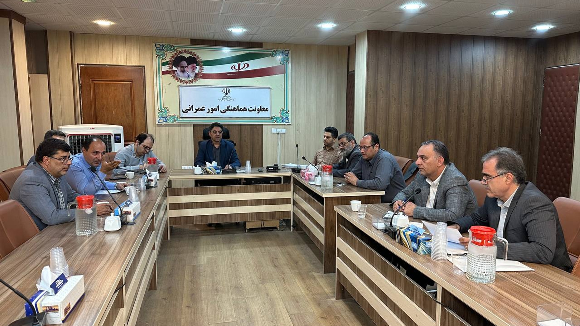 جلسه بررسی مسائل حمل و نقل کالا و بار شهرستان ساوه