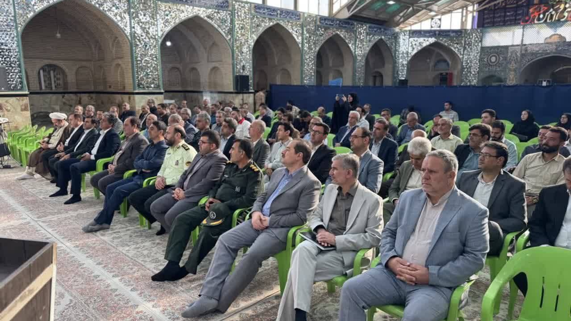جلسه درس اخلاق مدیران و شورای اداری شهرستان ساوه