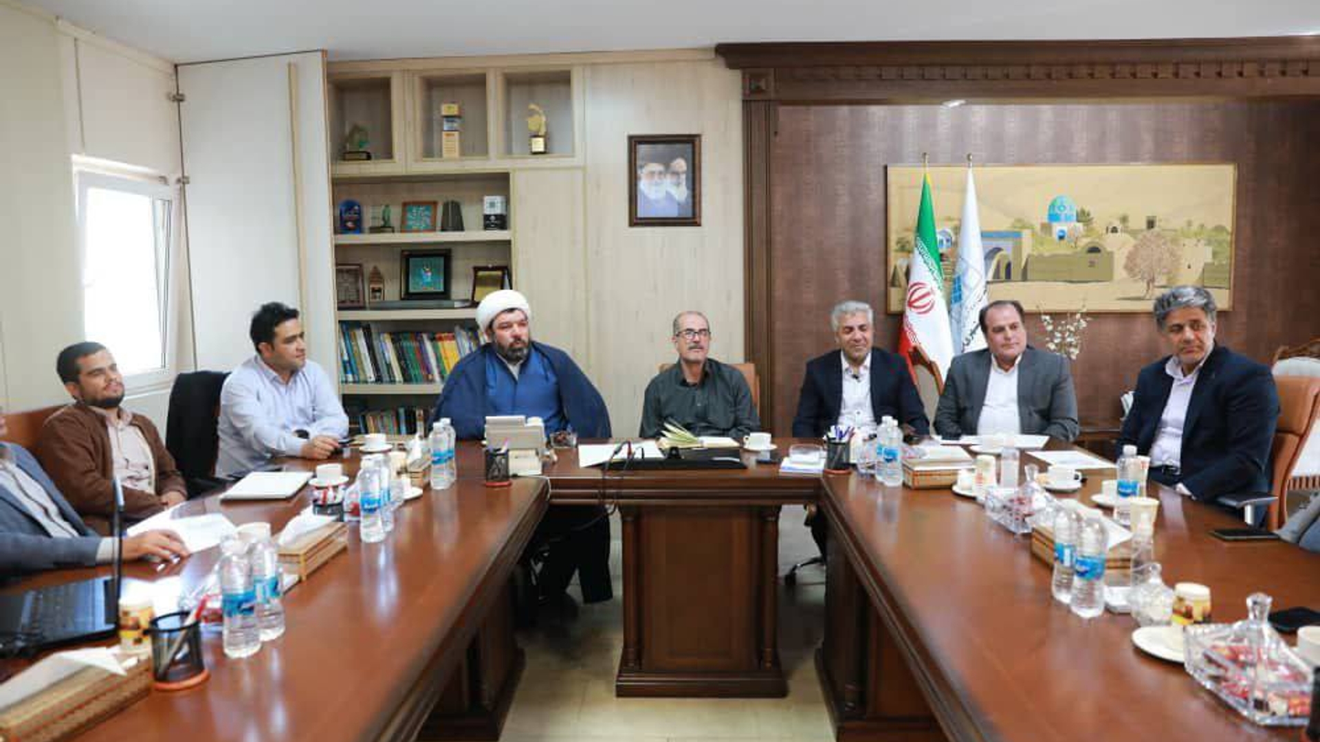 توسعه متوازن ساوه در دستور کار نشست معاون وزیر راه و فرماندار ویژه شهرستان