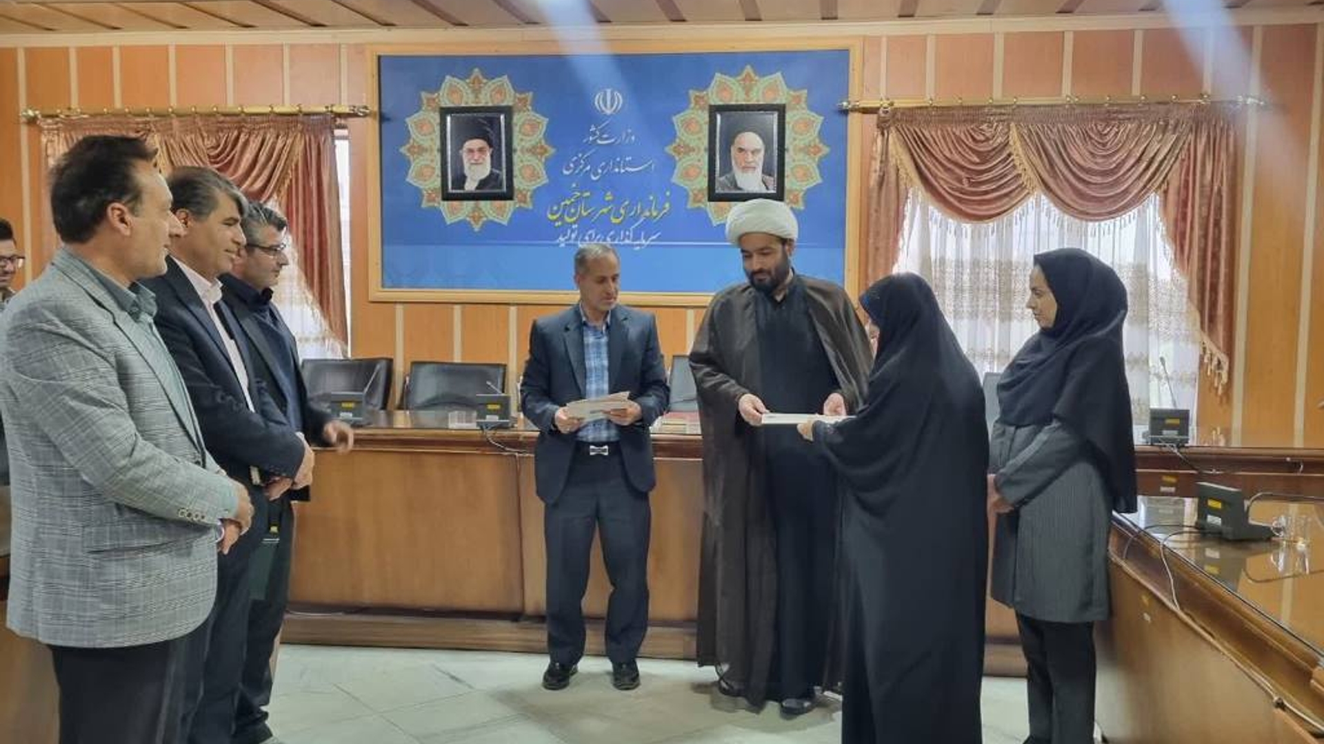 پنجمین جلسه ستاد جوانی جمعیت شهرستان خمین در سال 1404 برگزار شد