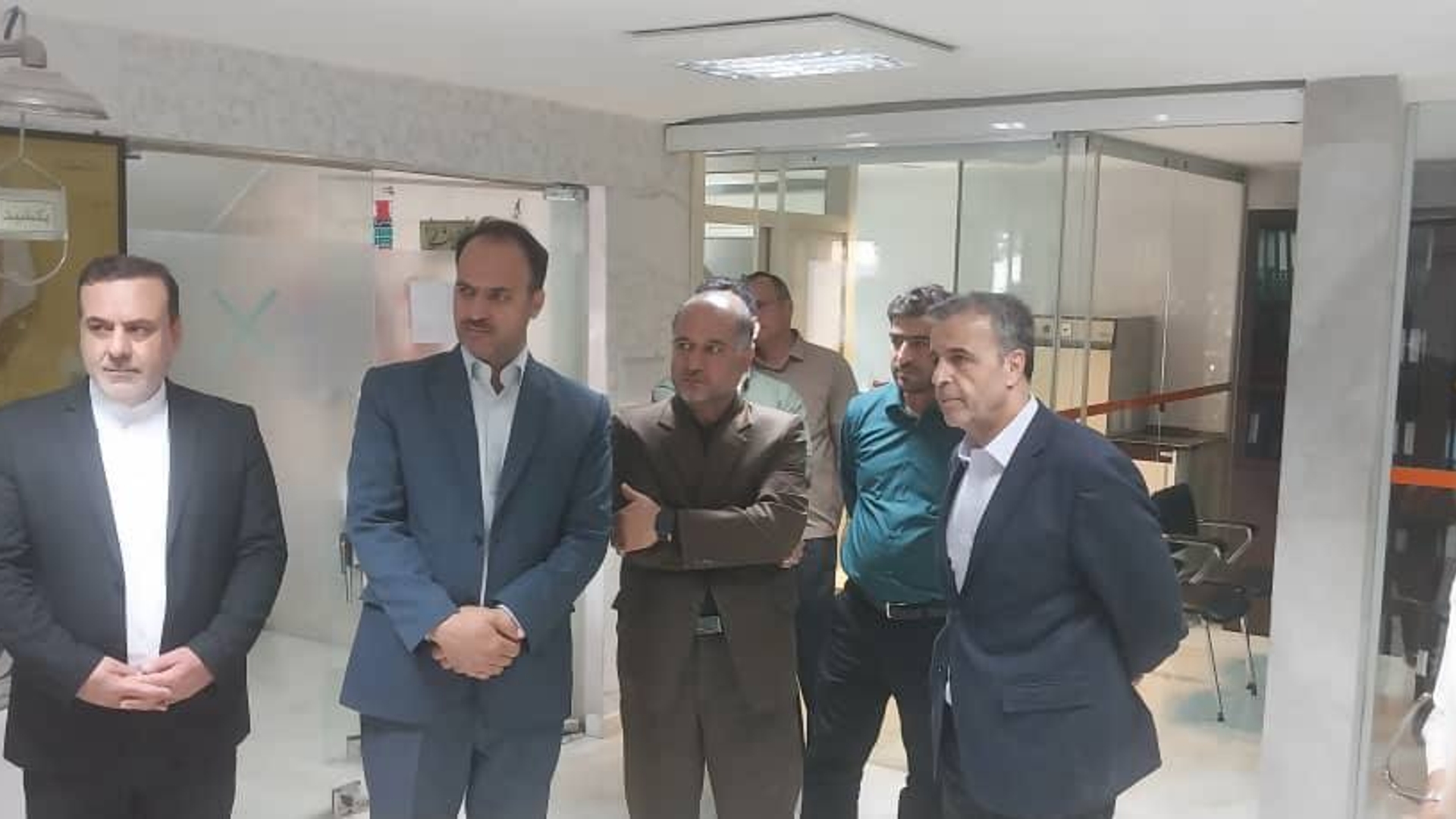 بازدید مدیرکل غله استان مرکزی و معاون برنامه‌ریزی و توسعه فرمانداری ویژه ساوه از شرکت ارد پوسان