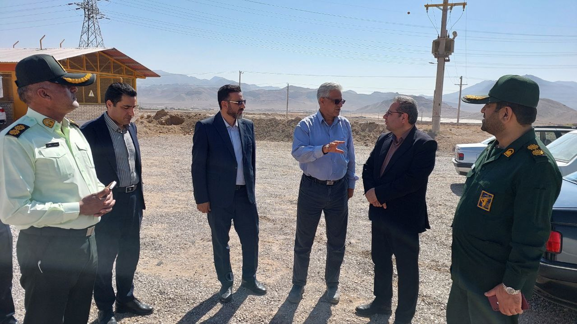 بازدید مسئولان شهرستان محلات از پروژه تکمیل باند دوم جاده زیراب