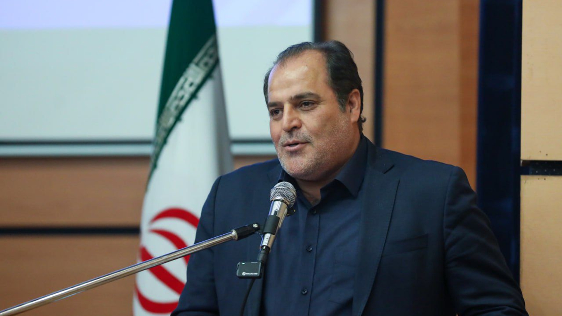 مسکن کارگری و کمبود زیرساخت‌های رفاهی از چالش‌های اصلی شهرستان است.