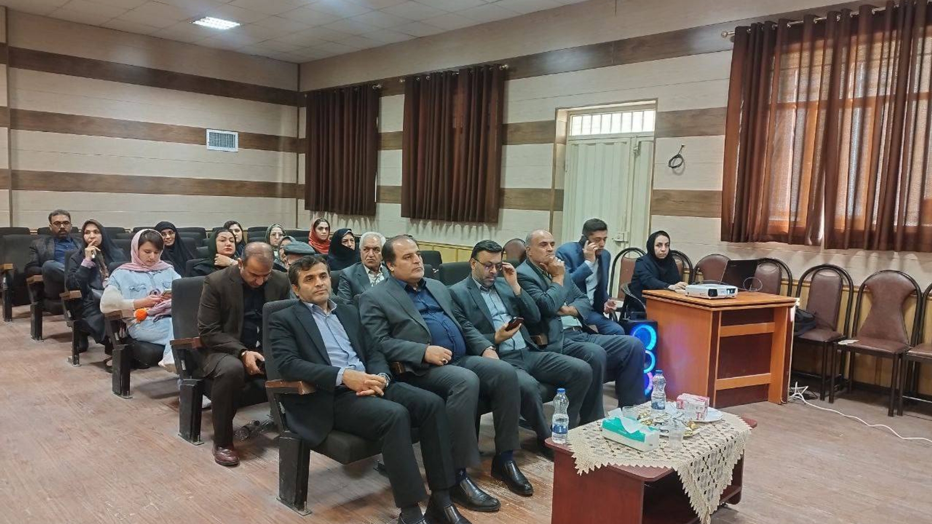 مراسم گرامیداشت هفته کتابخوانی با حضور فرماندار ساوه