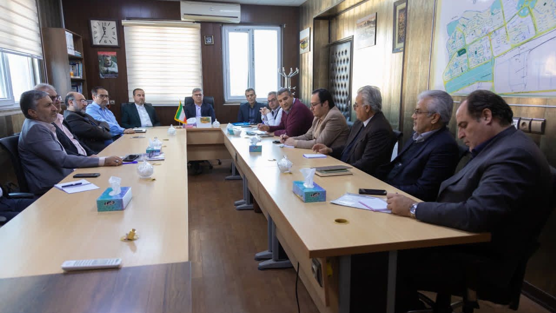 برگزاری نشست فرمانداران استان مرکزی با معاون سیاسی استاندار برای بررسی آخرین وضعیت شهرستان‌ها