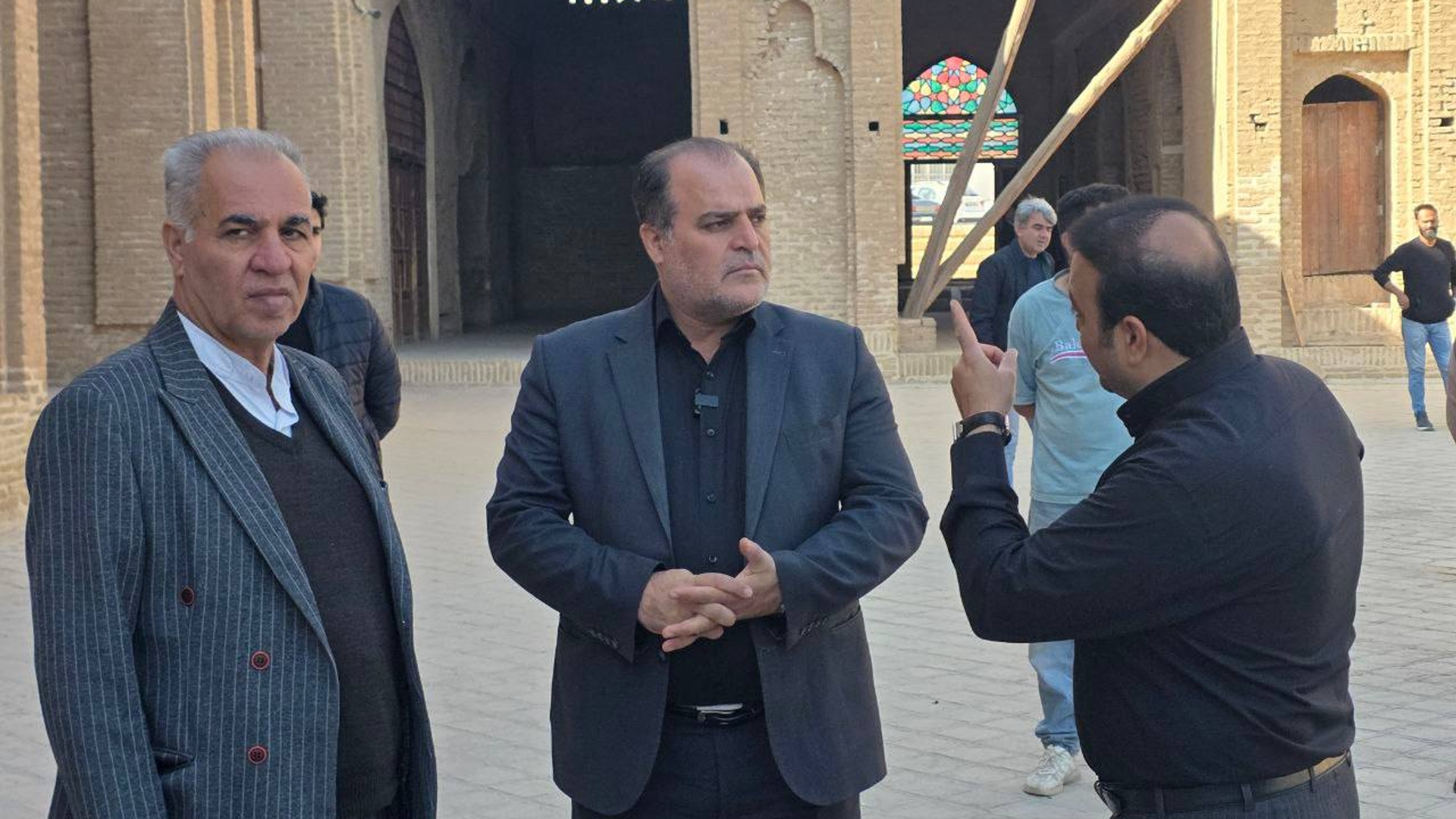 بازدید فرماندار ویژه ساوه از روند آماده‌سازی چهارمین جشنواره مردمی انار