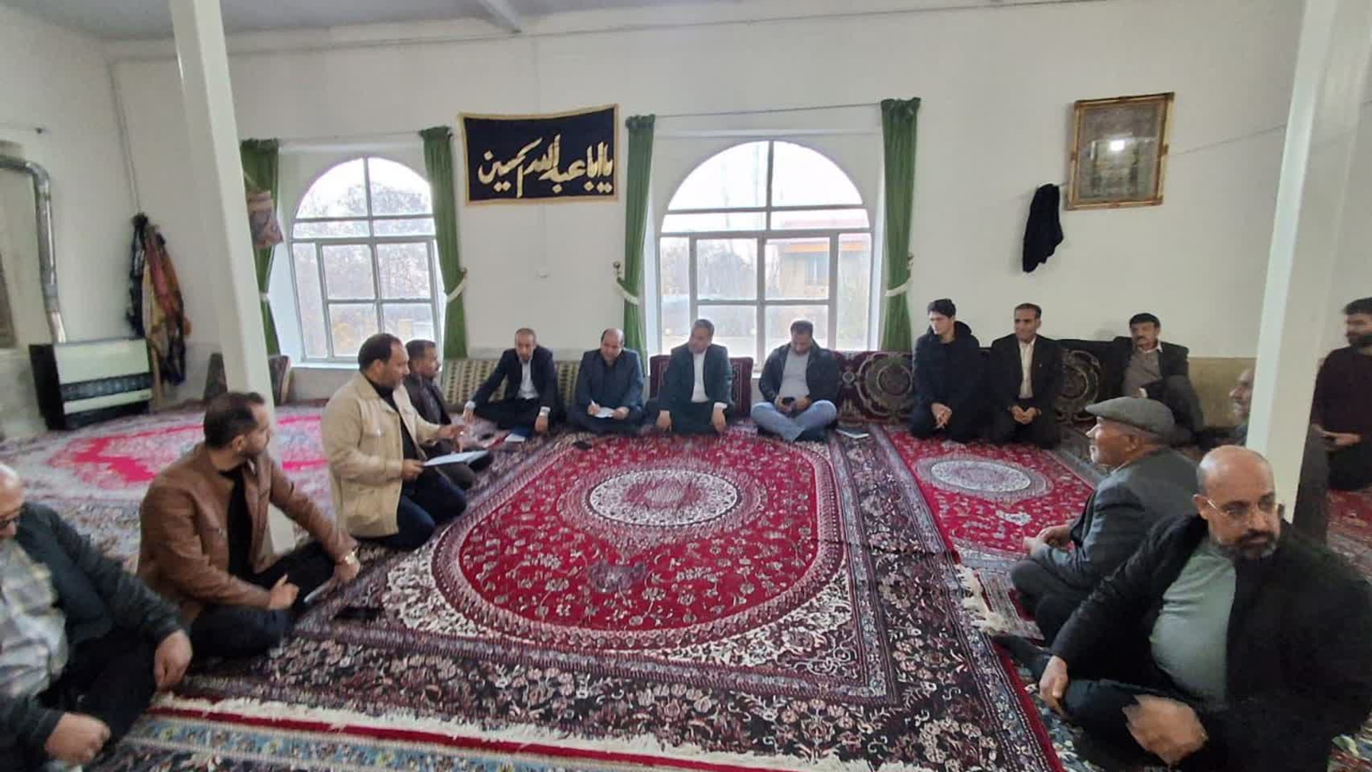 حضور عبدالرضا حاج‌علی‌بیگی فرماندار شهرستان اراک به همراه معاون عمرانی، بخشدار مرکزی در روستای حسین آباد