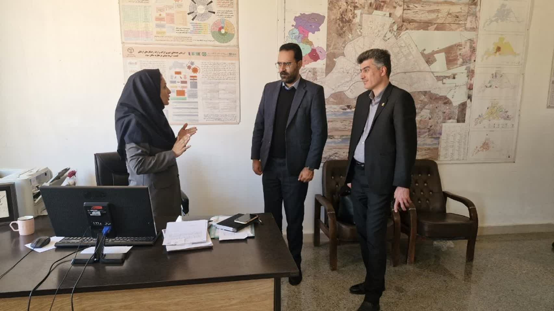 دیدار مدیرکل پدافند غیرعامل استان مرکزی با سرپرست جهاد دانشگاهی استان