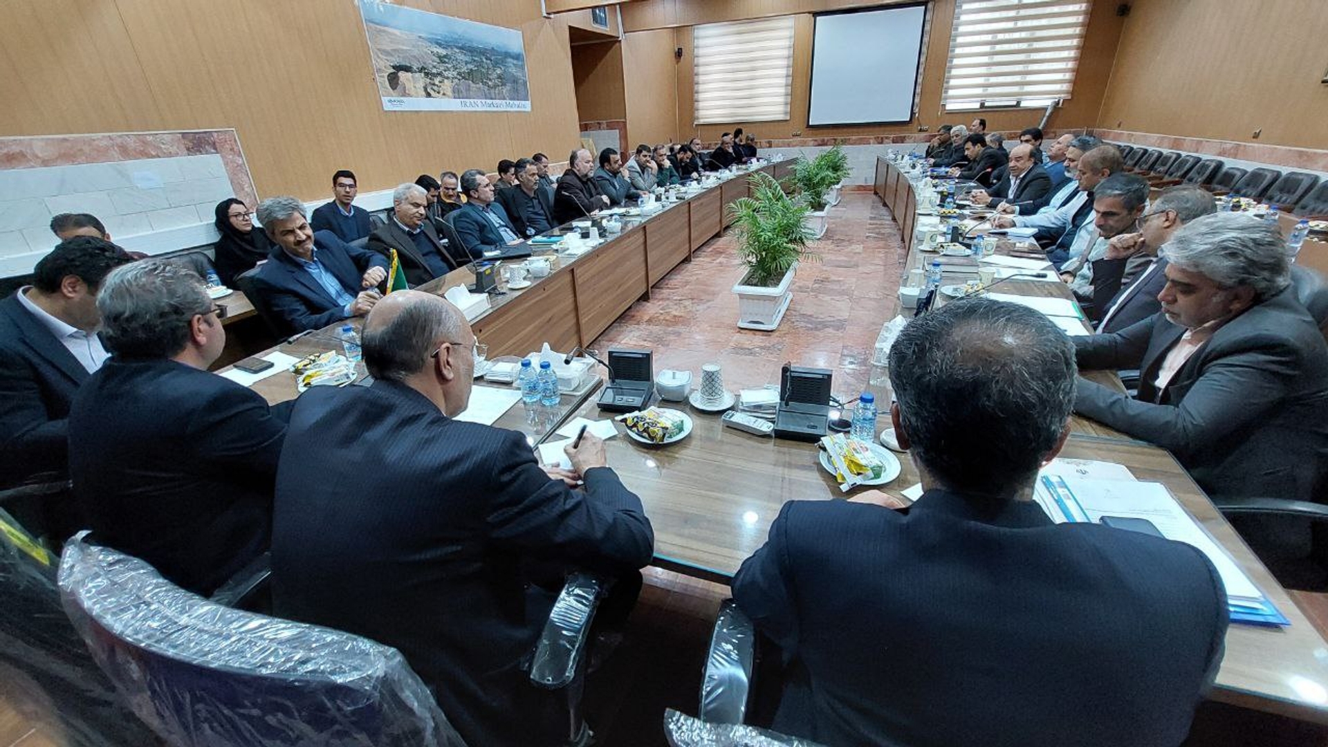 فرماندار شهرستان محلات: ظرفیت‌های صادراتی شهرستان محلات فراتر از آمارهای رسمی است