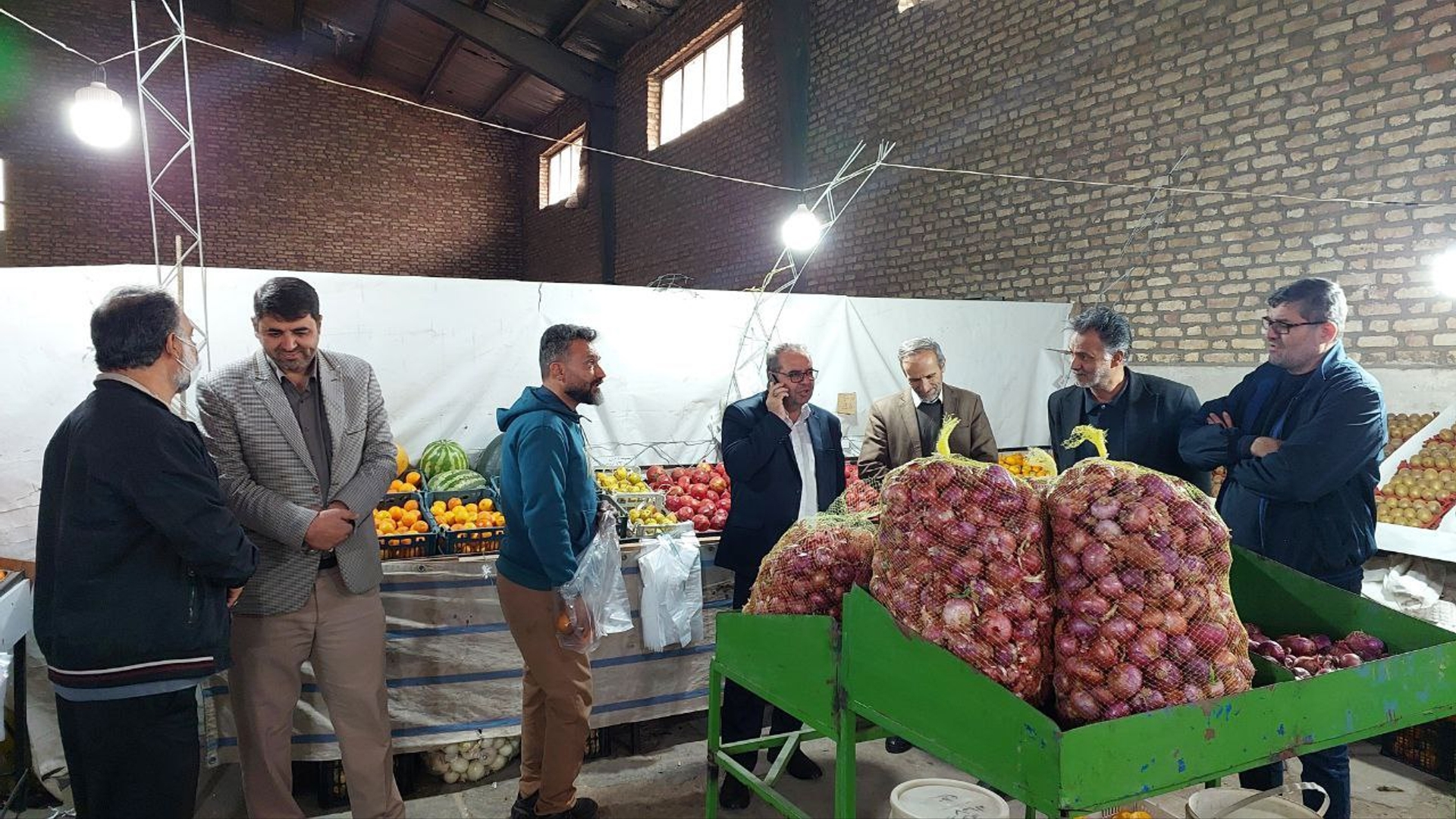 فرماندار شهرستان محلات بر گسترش شبکه تعاونی‌های روستایی در راستای تامین کالای ارزان و باکیفیت تأکید کرد