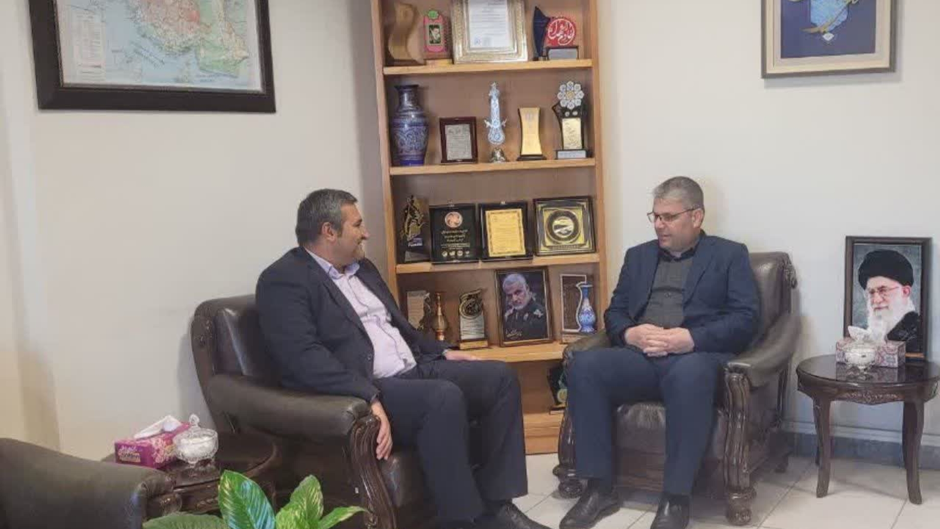 🔻 دیدار فرماندار شهرستان کمیجان با مدیرعامل آب و فاضلاب استان مرکزی
