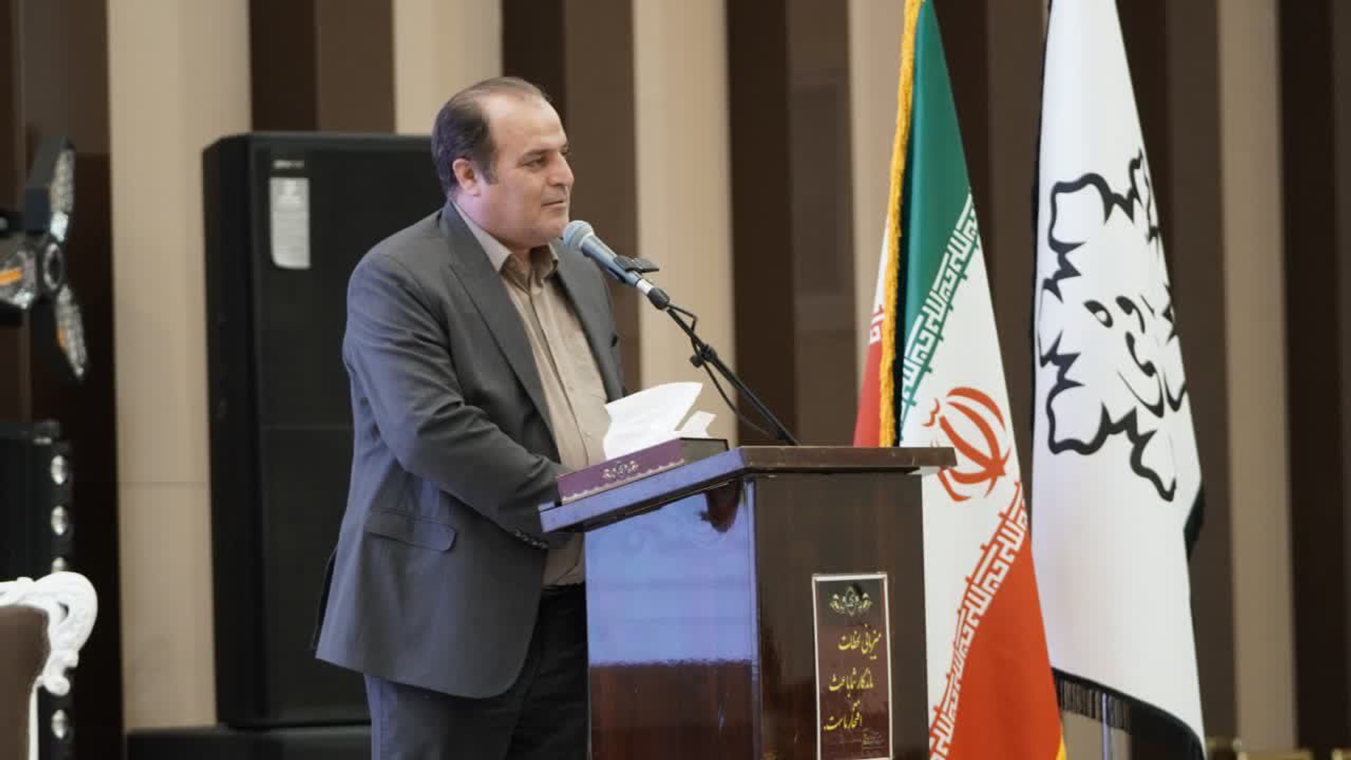 شهرداری ها باید مسیر پایدارتری برای تأمین منابع خود ایجاد کنند