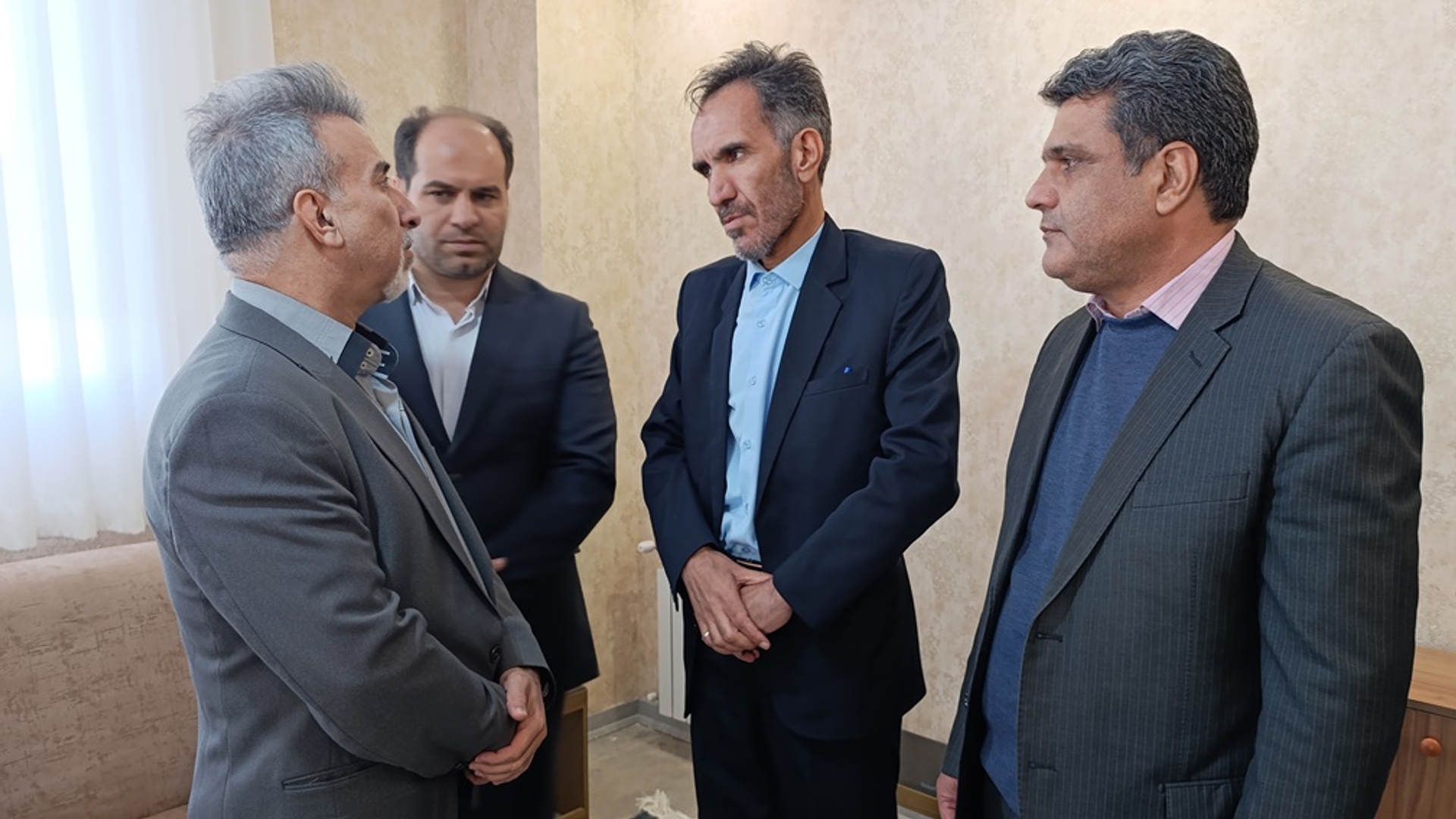 تعداد 12 واحد زیست پزشک حوزه بهداشت و درمان شهرستان خمین به بهره برداری رسید