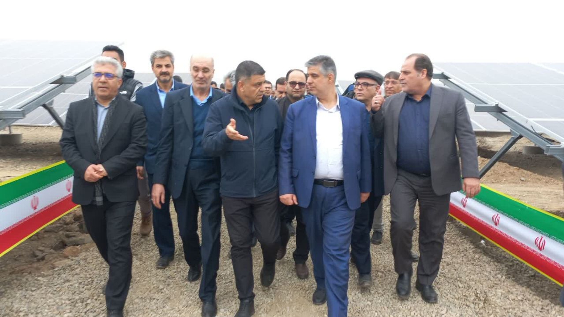 ۸ مگاوات انرژی خورشیدی دیگر وارد مدار شد / ۱۳ پروژه برق ساوه به بهره‌برداری رسید