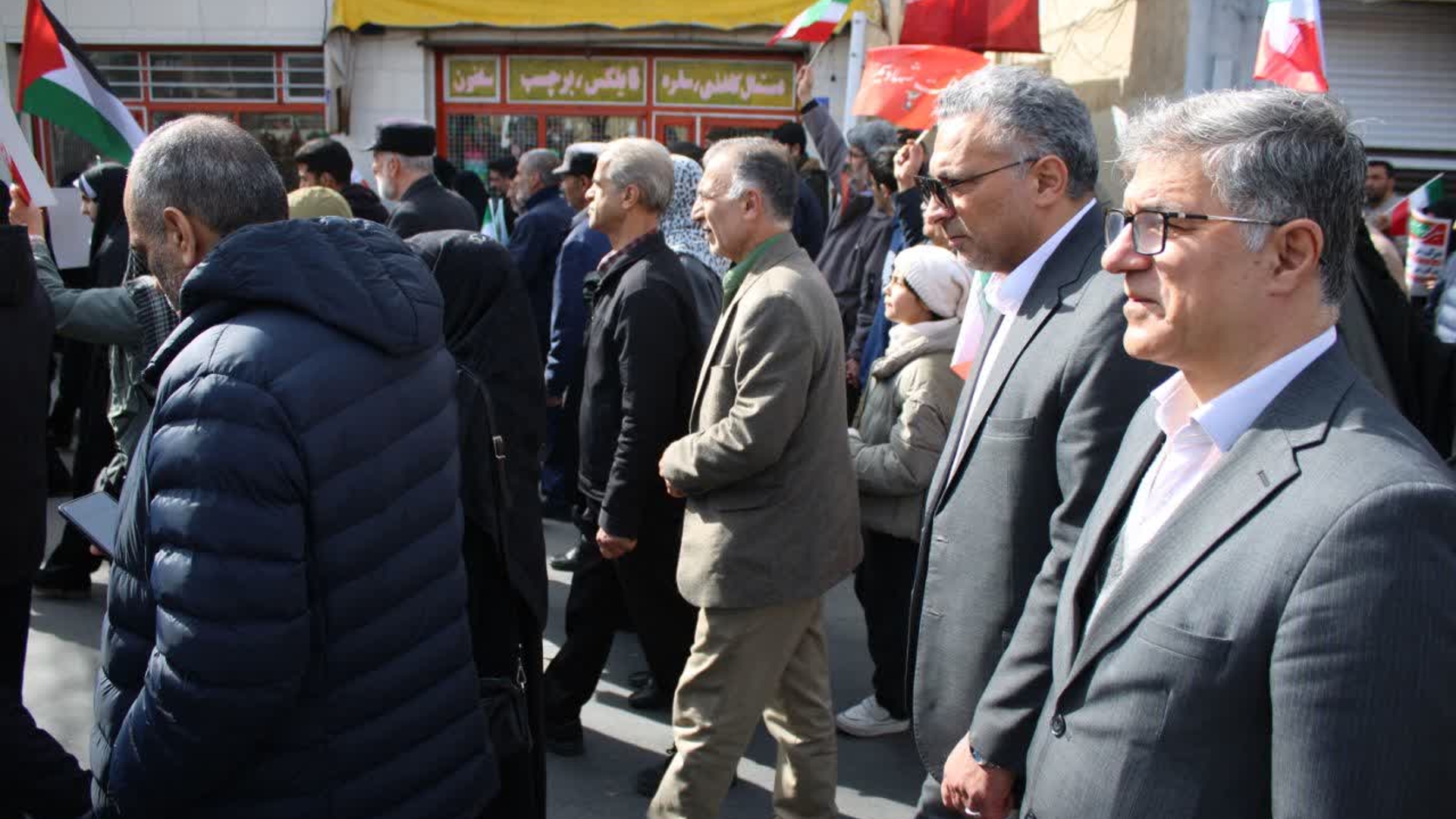 شکوه حضور
