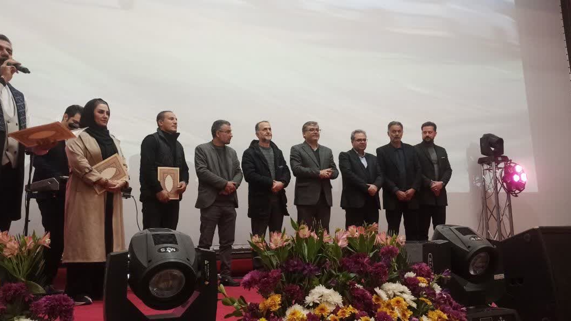جشن بزرگ نیمه شعبان در فرهنگسرای اندیشه محلات برگزار شد.