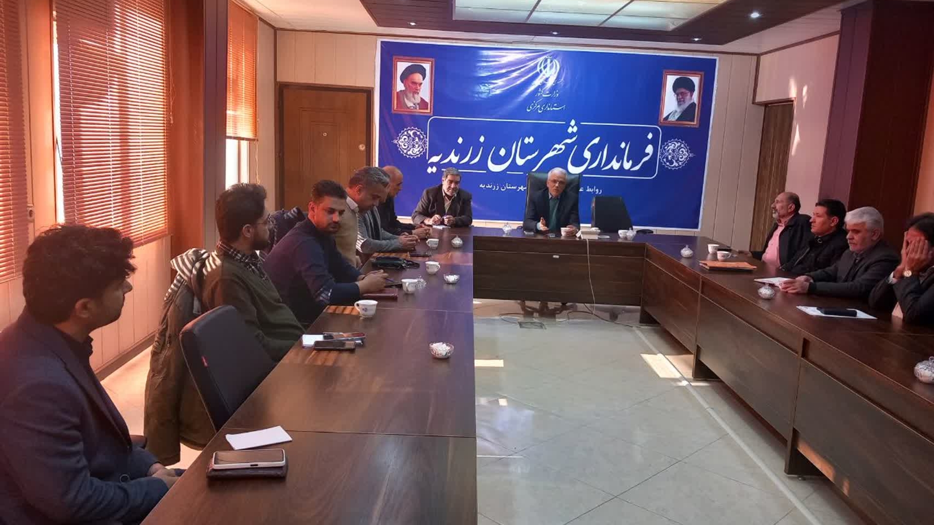 جلسه بررسی مشکلات روستای علیشار بخش خرقان برگزار شد
