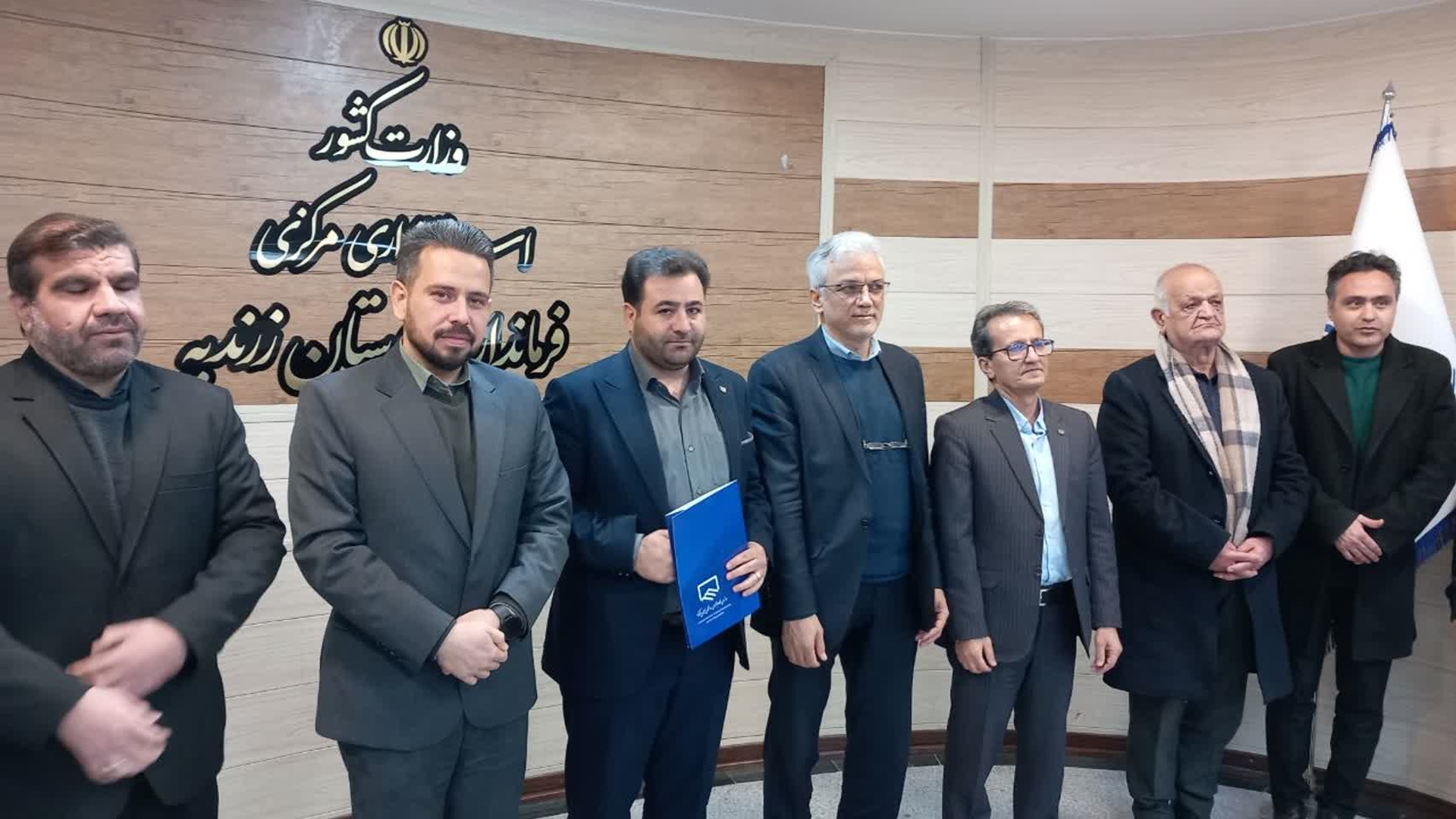 معارفه مصطفی قشقایی و تقدیر از خدمات مسئول سابق دفتر نظام مهندسی زرندیه