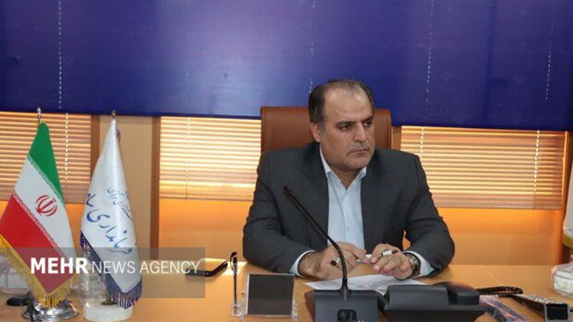 دکتر حسینی: غفلت فرهنگی و ضعف اقناع افکار عمومی هزینه‌ساز است