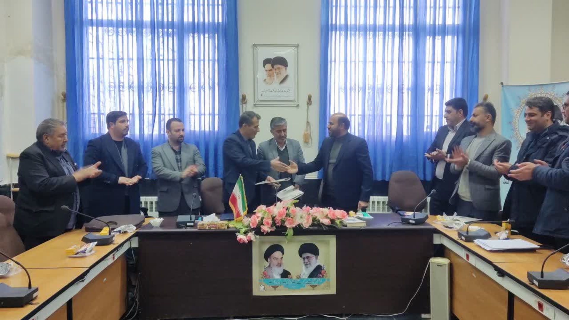 📌برگزاری مراسم تکریم و معارفه بخشدار قره کهریز شهرستان شازند