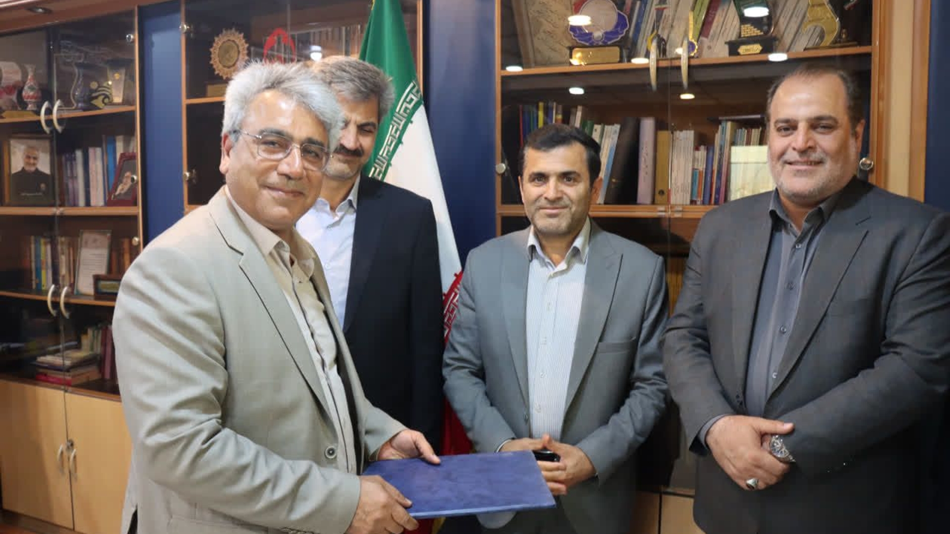 سرپرست جدید توزیع برق شهرستان ساوه معارفه شد