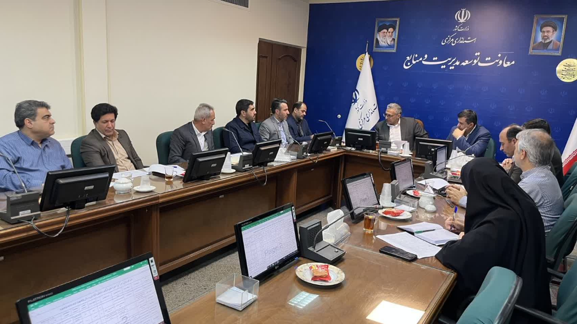 جلسه کمیته سرمایه انسانی استانداری مرکزی برگزار گردید