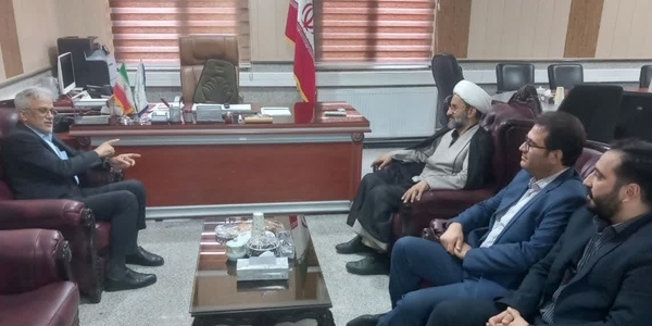 نشست حجت‌الاسلام غلامرضا گودرزی با مهدی احمدی در شهرستان زرندیه