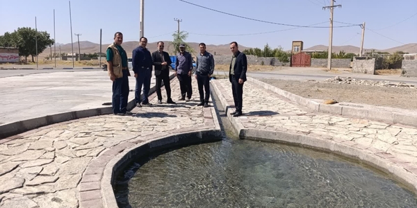 بازدید میدانی فرماندار از پروژه‌های عمرانی و آموزشی روستای حاجی‌آباد