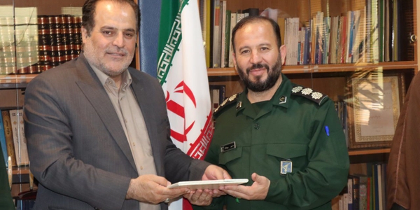 دیدار فرماندهان سپاه با فرماندار به مناسبت هفته دولت