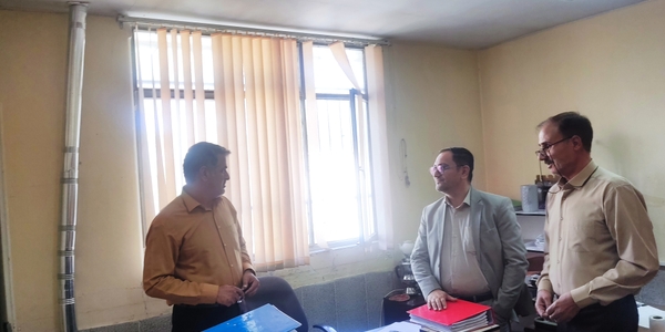 بازدید فرماندار شهرستان خنداب از دانشگاه آزاد اسلامی