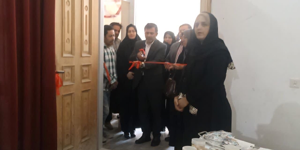 افتتاح نمایشگاه صنایع دستی و محصولات تبدیلی در ساوه