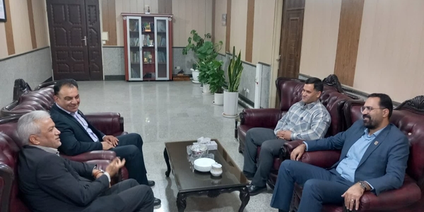 دیدار و بررسی برنامه‌های هفته پدافند غیرعامل در شهرستان زرندیه