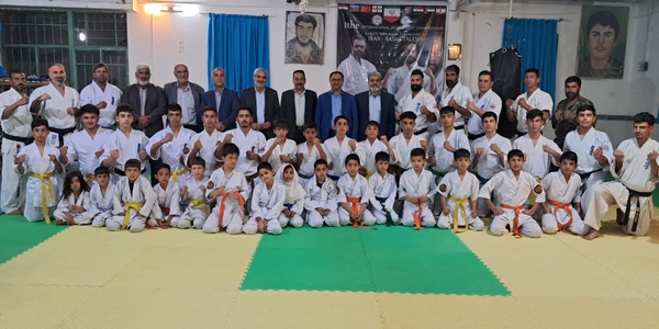 🔘 حضور فرماندار شهرستان خنداب در جمع ورزشکاران کاراته شین‌رزم ذوالفقار