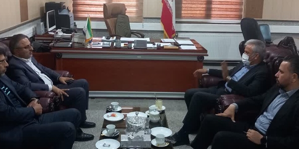 نشست تخصصی مدیرکل تعاون، کار و رفاه اجتماعی استان با فرماندار شهرستان زرندیه