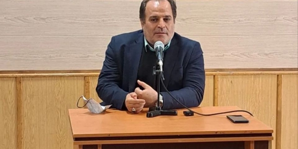 نشست صمیمی اصحاب فرهنگ و هنر با فرماندار
