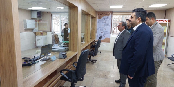 بازدید فرماندار شهرستان محلات از اداره ثبت احوال