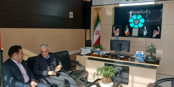 بازدید سرزده فرماندار زرندیه از بانک توسعه تعاون شعبه زرندیه