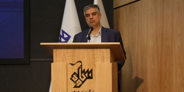 ‍ استاندار مرکزی عنوان کرد:
🔻توسعه صنعتی و آمادگی زیرساختی استان عامل موفقیت‌های اقتصادی کشور