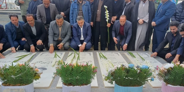 🔻حضور استاندار مرکزی در شهرستان کمیجان همزمان با ایام‌الله دهه فجر