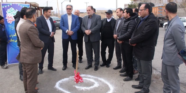 به مناسبت دهه مبارک فجر آیین افتتاح پروژه بهسازی و آسفالت معابر روستای نورعلی‌بیک و همچنین کلنگ‌زنی پروژه احداث بلوار از سه‌راهی یولاق به سمت نورعلی‌بیک برگزار شد