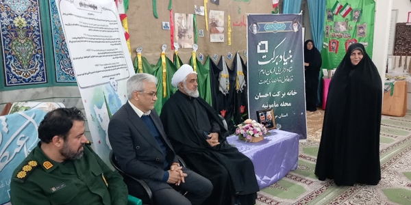 امام جمعه زرندیه: معتکفین در مسجد زائران خانه خدا هستند