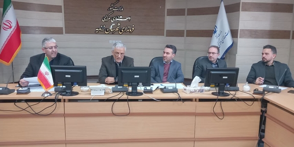 جلسه فرماندار زرندیه با مدیران ارتباطات استان مرکزی برگزار شد