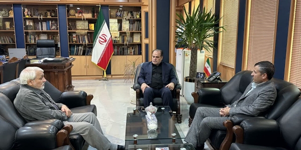 فرماندار ساوه: حمایت هدفمند از واحد‌های تولیدی برنامه اولویت دار مدیریت اجرایی شهرستان است