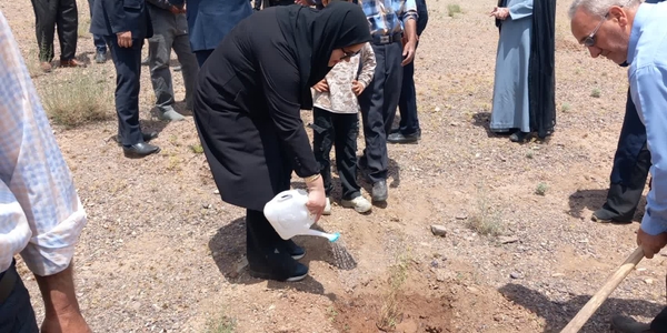 برگزاری همایش روز ملی مرتع و مرتعداری در شهرستان زرندیه