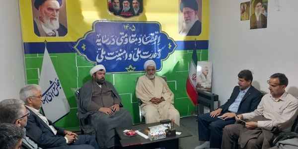 چالش‌های ارتباطی و مخابراتی زرندیه با حضور مدیران استانی بررسی شد