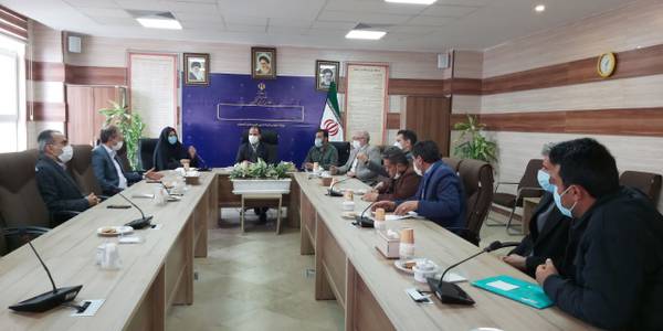 جلسه شورای ترافیک شهرستان آشتیان با حضور اعضای شورا به ریاست فراهانی سرپرست فرمانداری برگزار گردید.