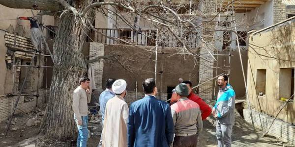 بازدید از عملیات سنگ فرش و منزل حکیم نظامی در روستای طاد
